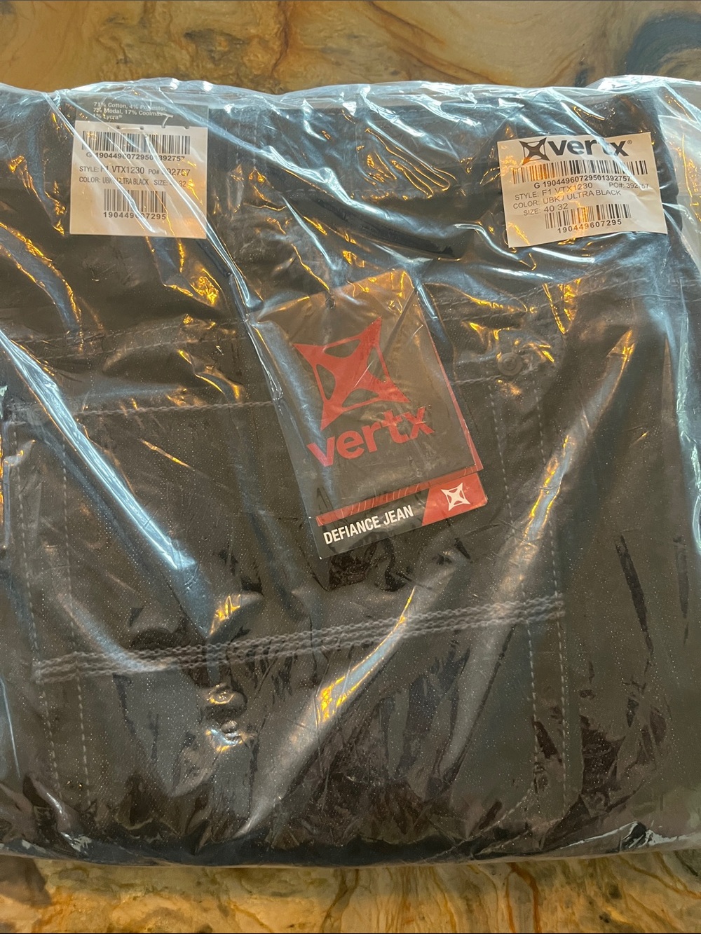Vertx Defiance Jean - Black with Red Logo